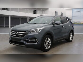 Used Hyundai Santa Fe 2017 for sale - 77549860: Photo