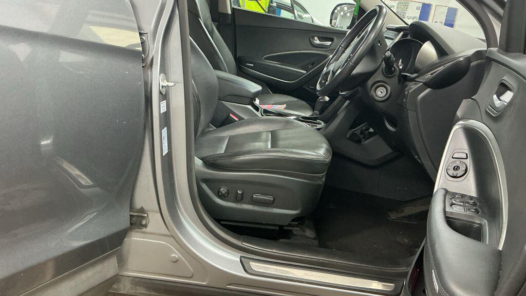 Used Hyundai Santa Fe for sale - 77549860: Photo 7