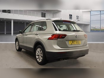 Used Volkswagen Tiguan 2017 for sale - 76730834: Photo