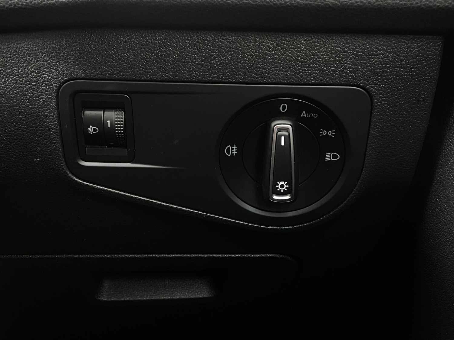 Used Volkswagen Tiguan 2017 for sale - 76730834: Photo 51