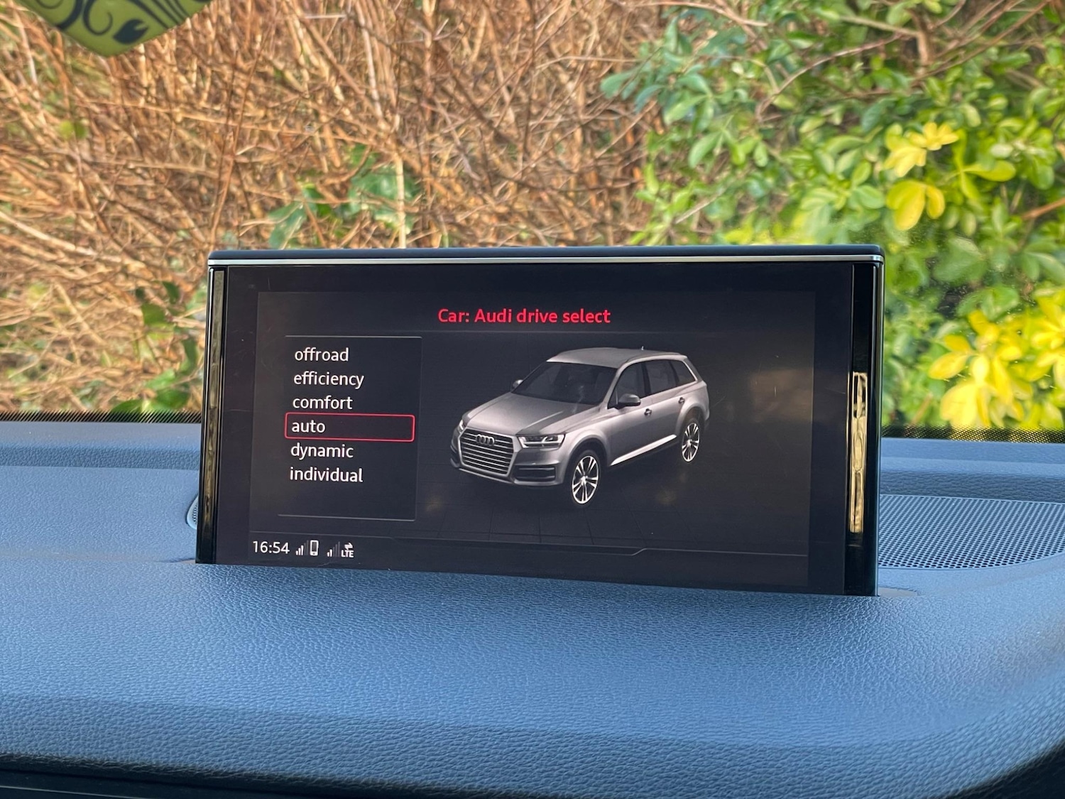 Used Audi Q7 2016 for sale - 76499641: Photo 74