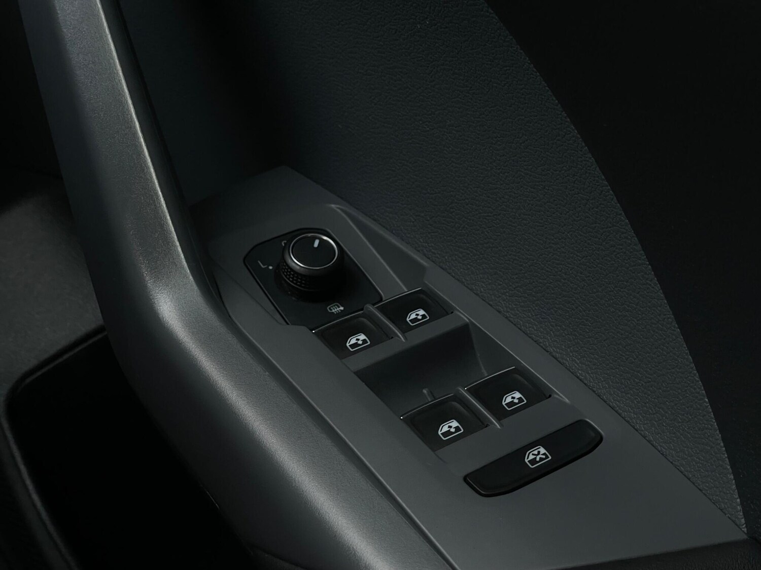 Used Volkswagen T-Cross 2020 for sale - 76619740: Photo 49