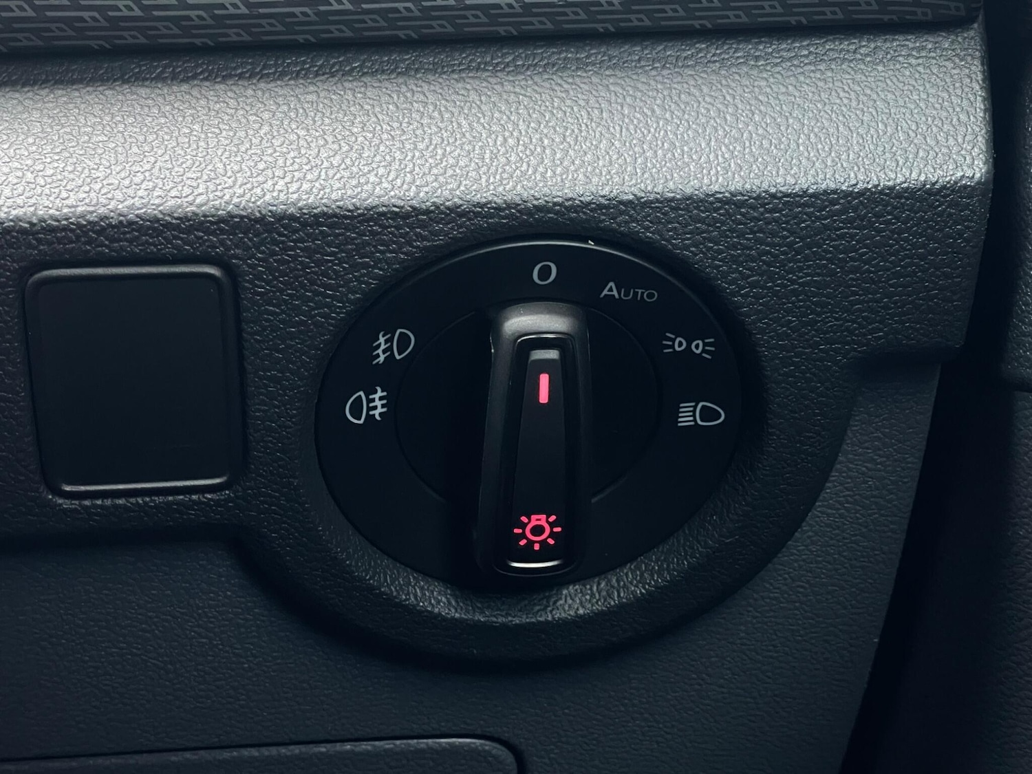 Used Volkswagen T-Cross 2020 for sale - 76619740: Photo 50