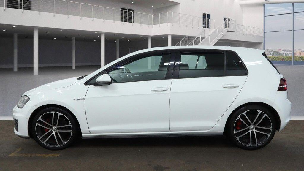 Used Volkswagen Golf 2016 for sale - 77306102: Photo 5