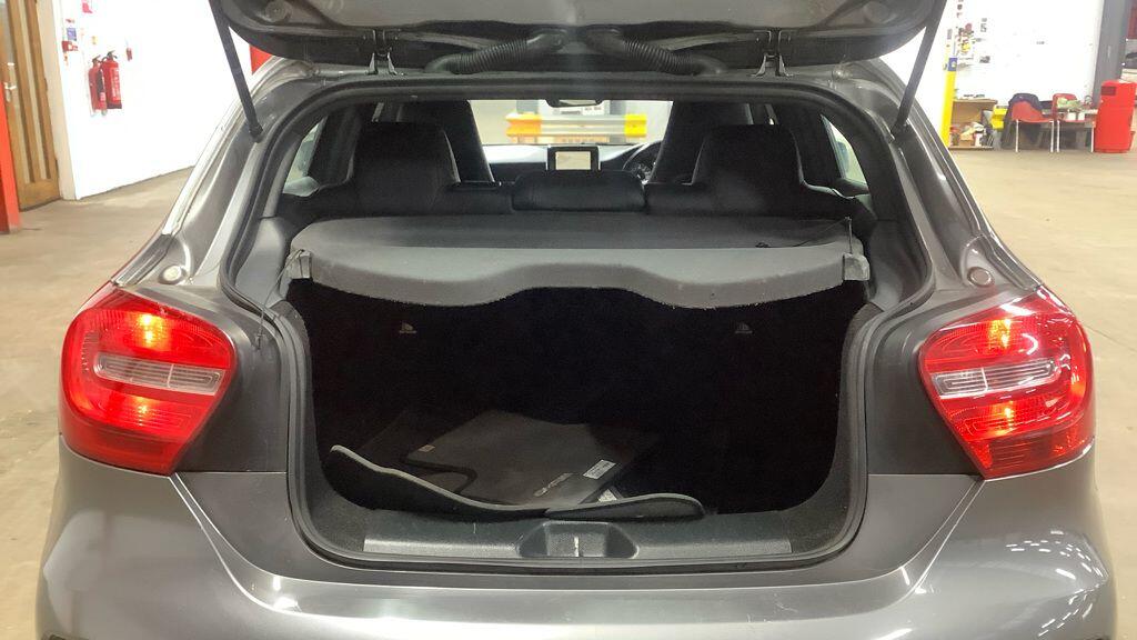 Used Mercedes-Benz A-Class 2013 for sale - 76730832: Photo 11