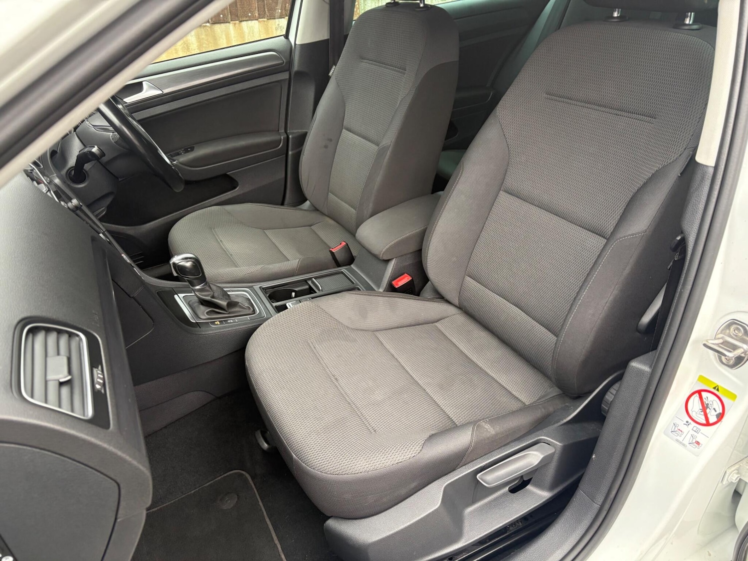 Used Volkswagen Golf 2019 for sale - 77238620: Photo 25