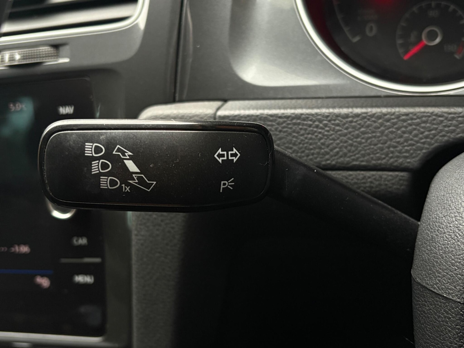 Used Volkswagen Golf 2019 for sale - 77238620: Photo 34