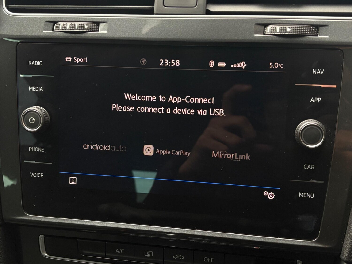 Used Volkswagen Golf 2019 for sale - 77238620: Photo 41