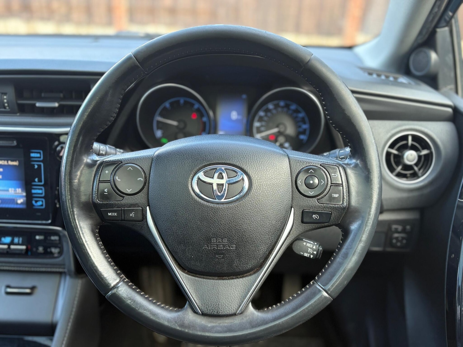 Used Toyota Auris 2015 for sale - 77345208: Photo 35