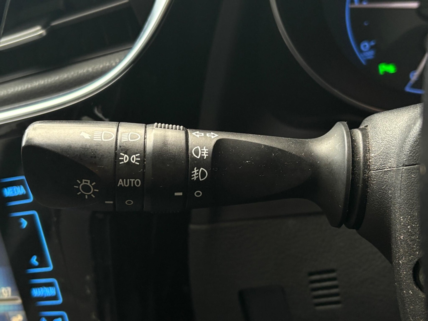 Used Toyota Auris 2015 for sale - 77345208: Photo 39