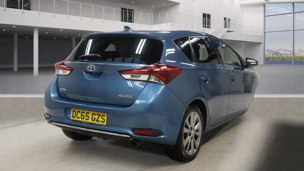 Used Toyota Auris 2015 for sale - 77345208: Photo 4