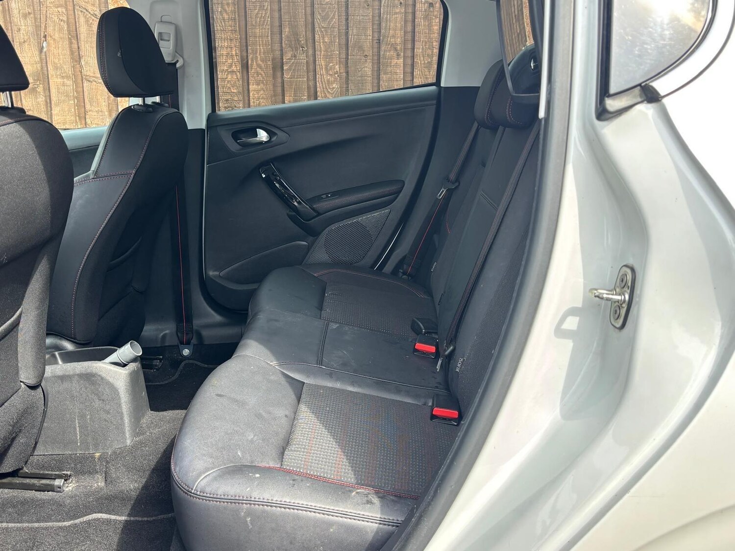Vehicle 29