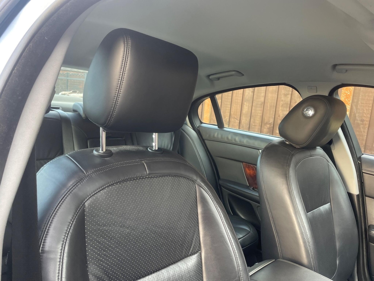 Used Jaguar XF 2010 for sale - 73202669: Photo 26