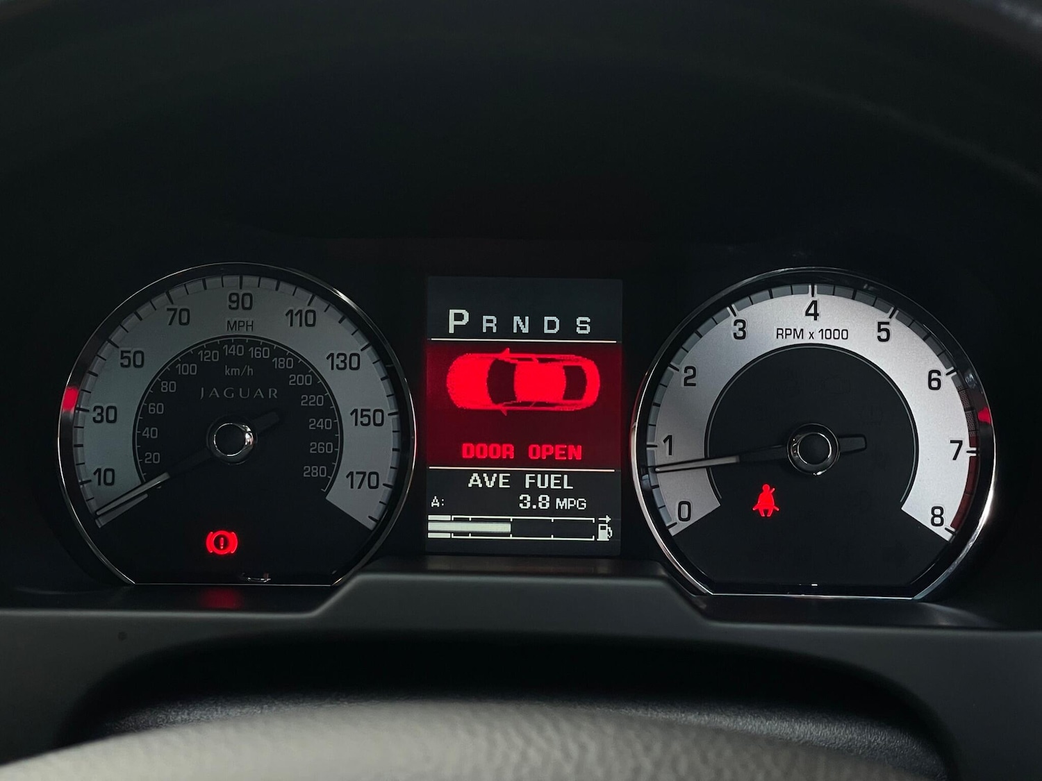 Used Jaguar XF 2010 for sale - 73202669: Photo 33