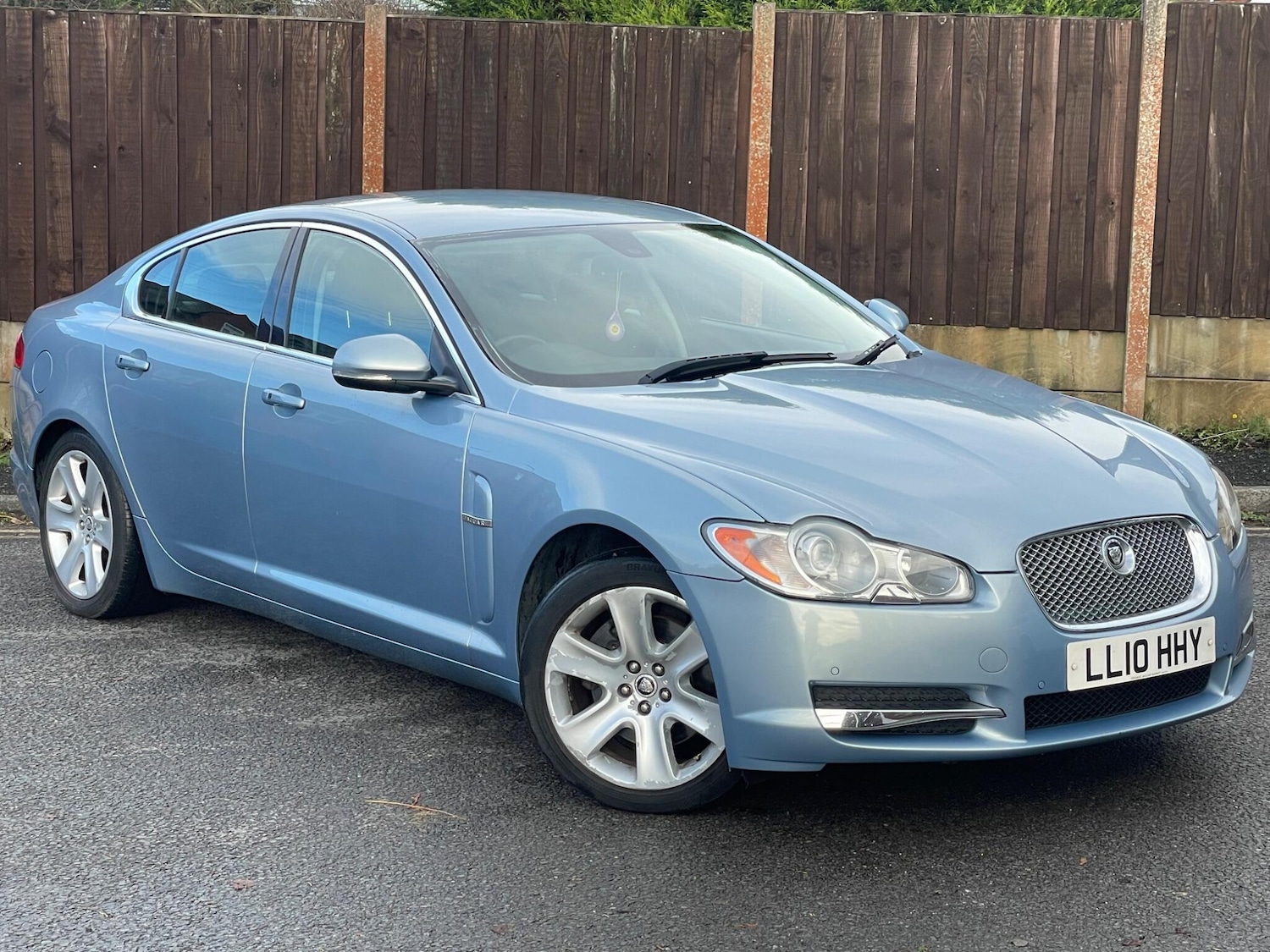 Used Jaguar XF 2010 for sale - 73202669: Photo 51