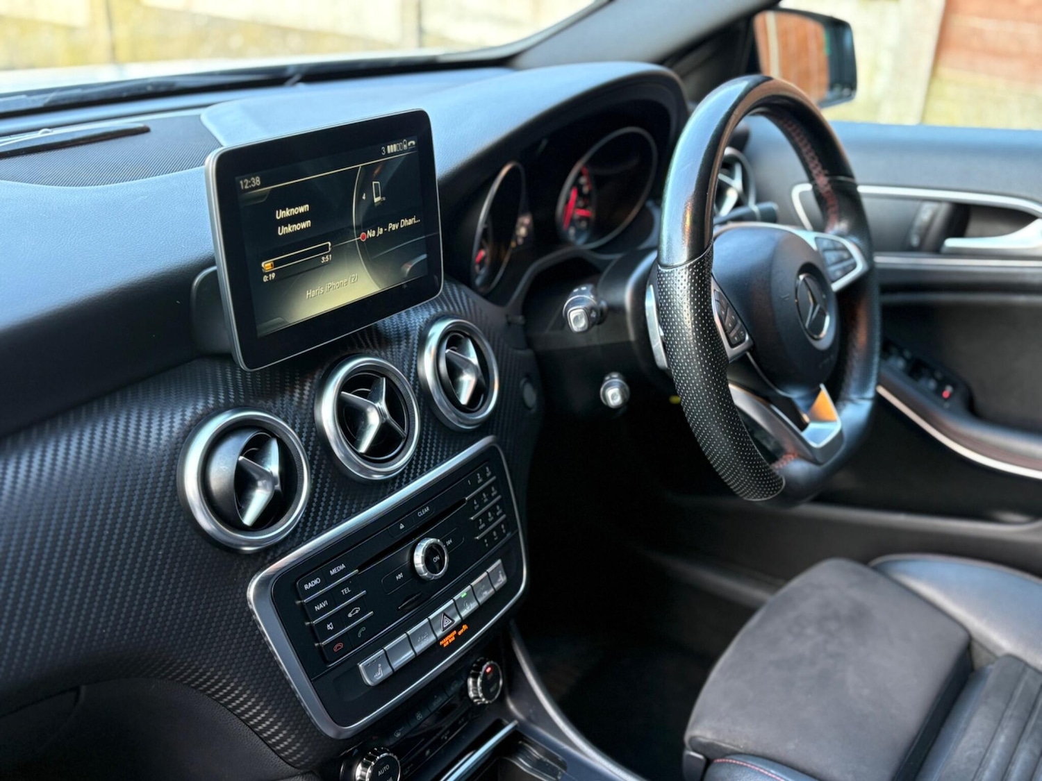 Used Mercedes-Benz A-Class 2016 for sale - 77237670: Photo 30