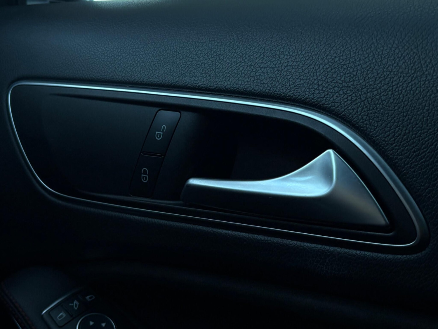 Used Mercedes-Benz A-Class 2016 for sale - 77237670: Photo 58