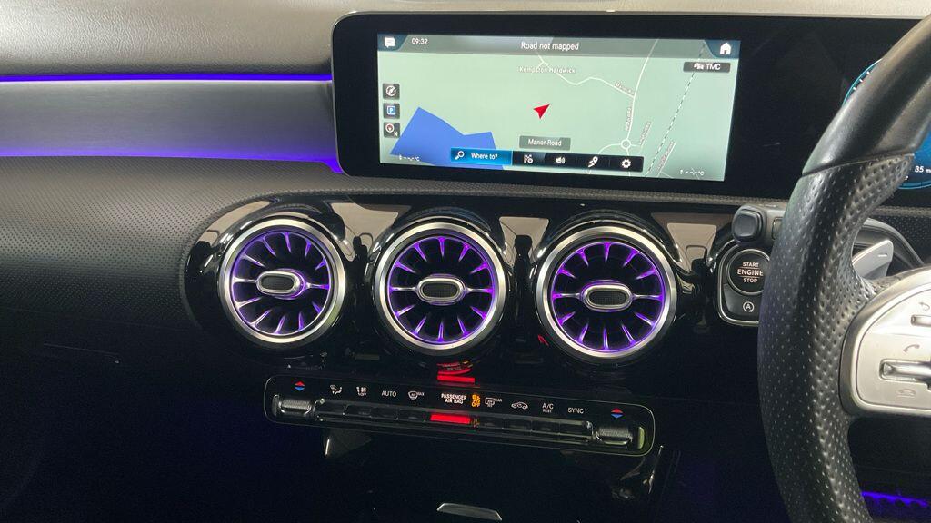 Used Mercedes-Benz A-Class 2018 for sale - 77254702: Photo 9