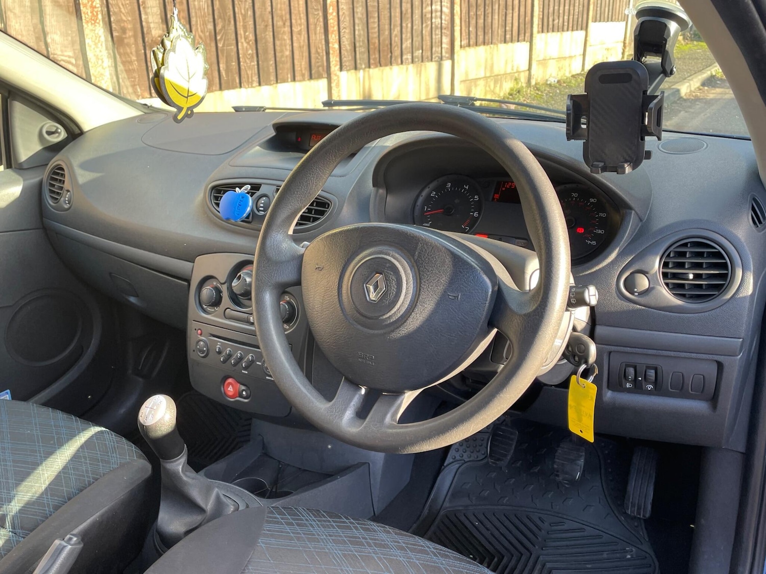 Used Renault Clio 2007 for sale - 77358863: Photo 15