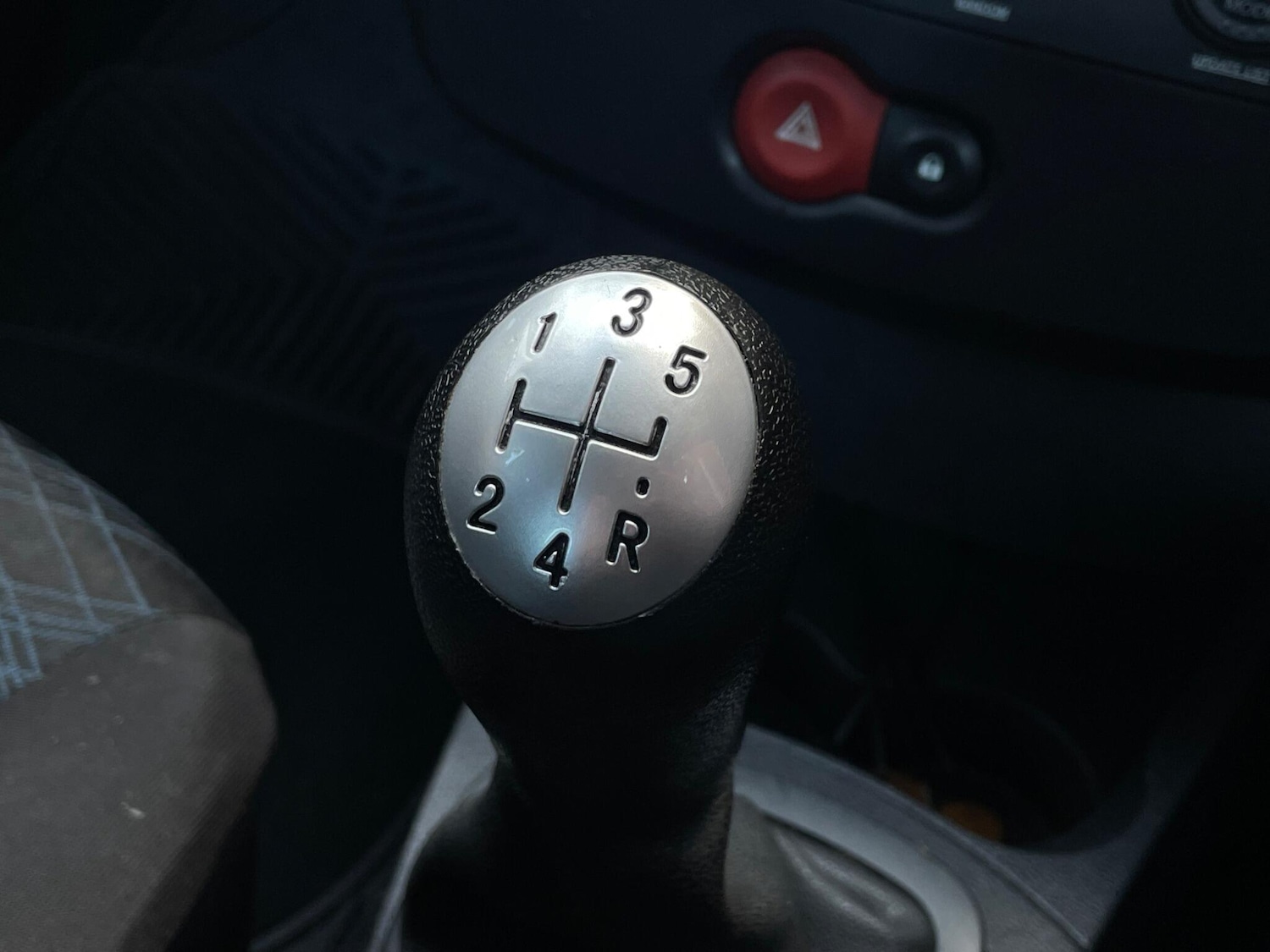 Used Renault Clio 2007 for sale - 77358863: Photo 33