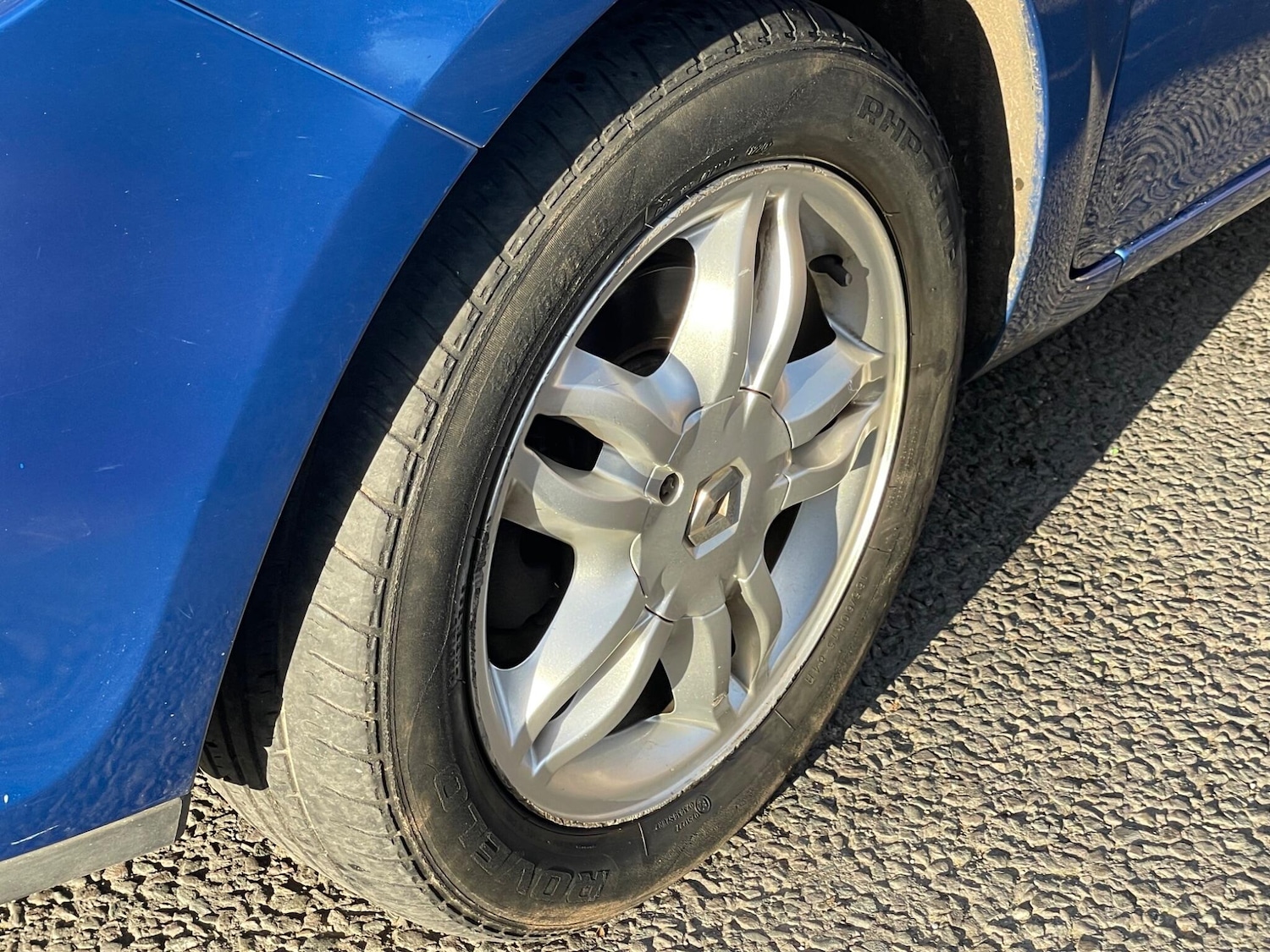 Used Renault Clio 2007 for sale - 77358863: Photo 37