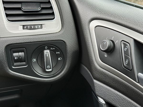 Used Volkswagen Golf 2014 for sale - 75990376: Photo 34