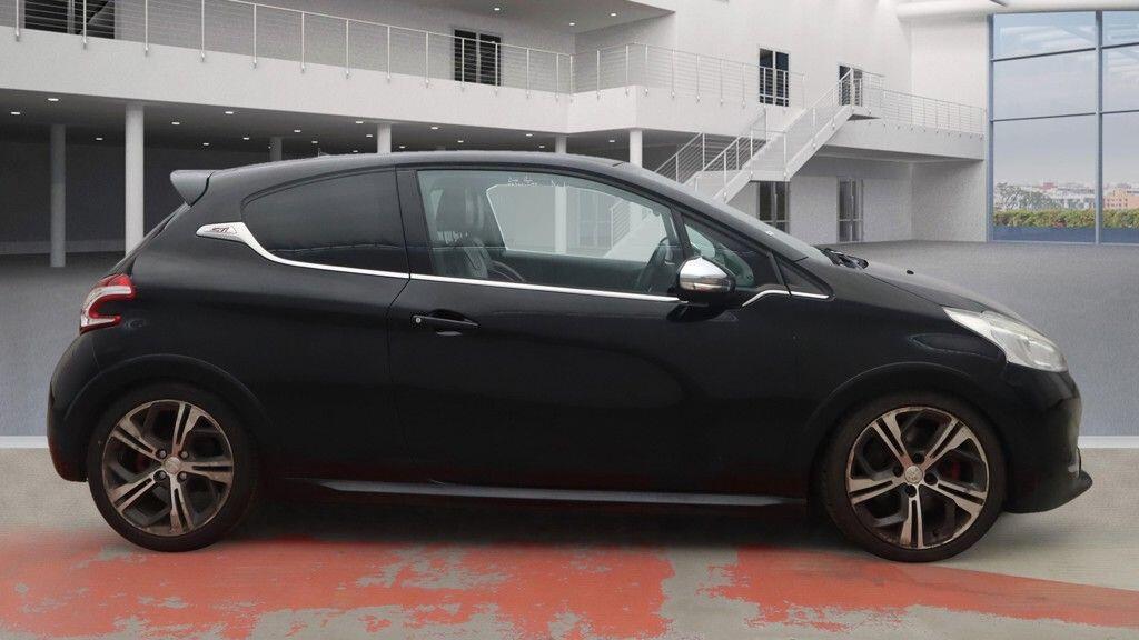 Used Peugeot 208 2014 for sale - 76620018: Photo 6