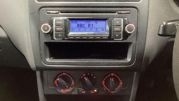 Used Volkswagen Polo for sale - 77737039: Photo 8