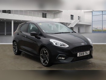 Used Ford Fiesta 2019 for sale - 77254701: Photo