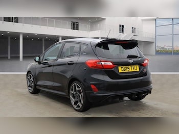 Used Ford Fiesta 2019 for sale - 77254701: Photo