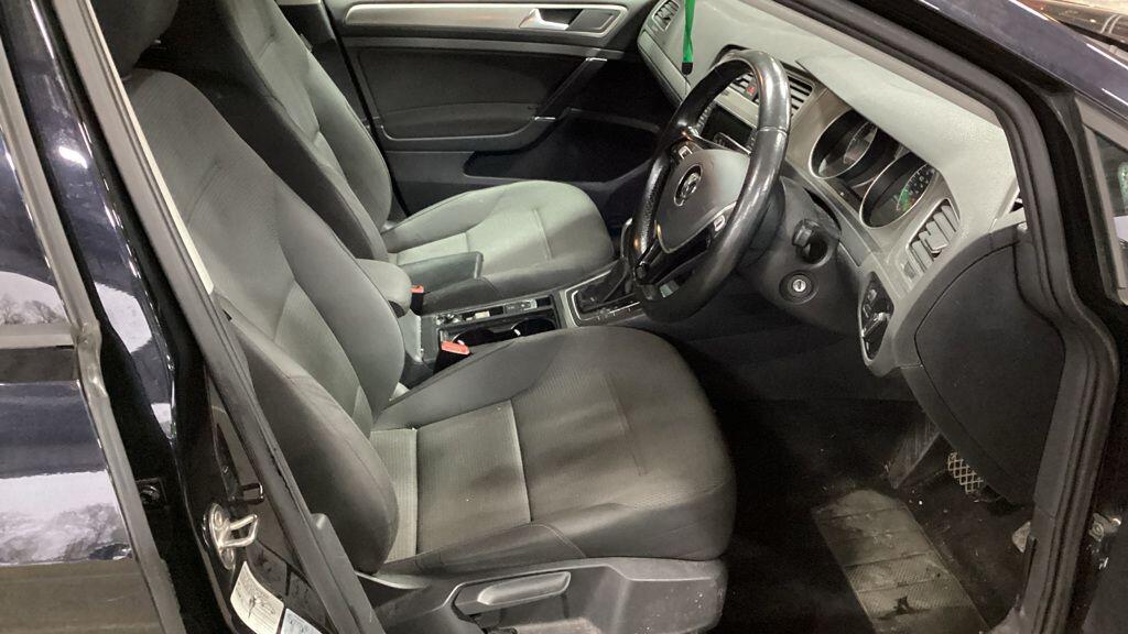 Used Volkswagen Golf 2014 for sale - 77229718: Photo 7