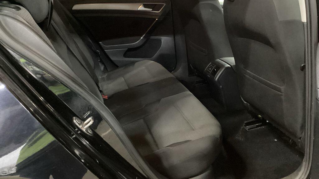 Used Volkswagen Golf 2014 for sale - 77229718: Photo 8