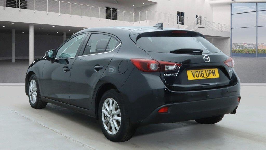 Used Mazda Mazda3 2016 for sale - 76633978: Photo 2