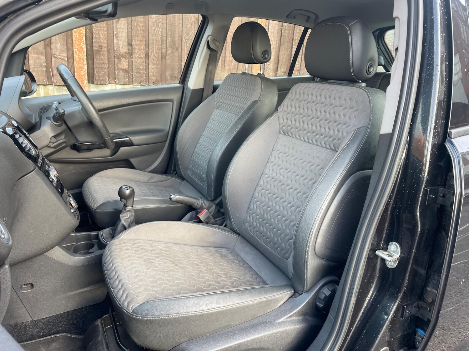 Used Vauxhall Corsa 2014 for sale - 77550235: Photo 31