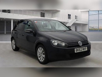 Volkswagen - Golf