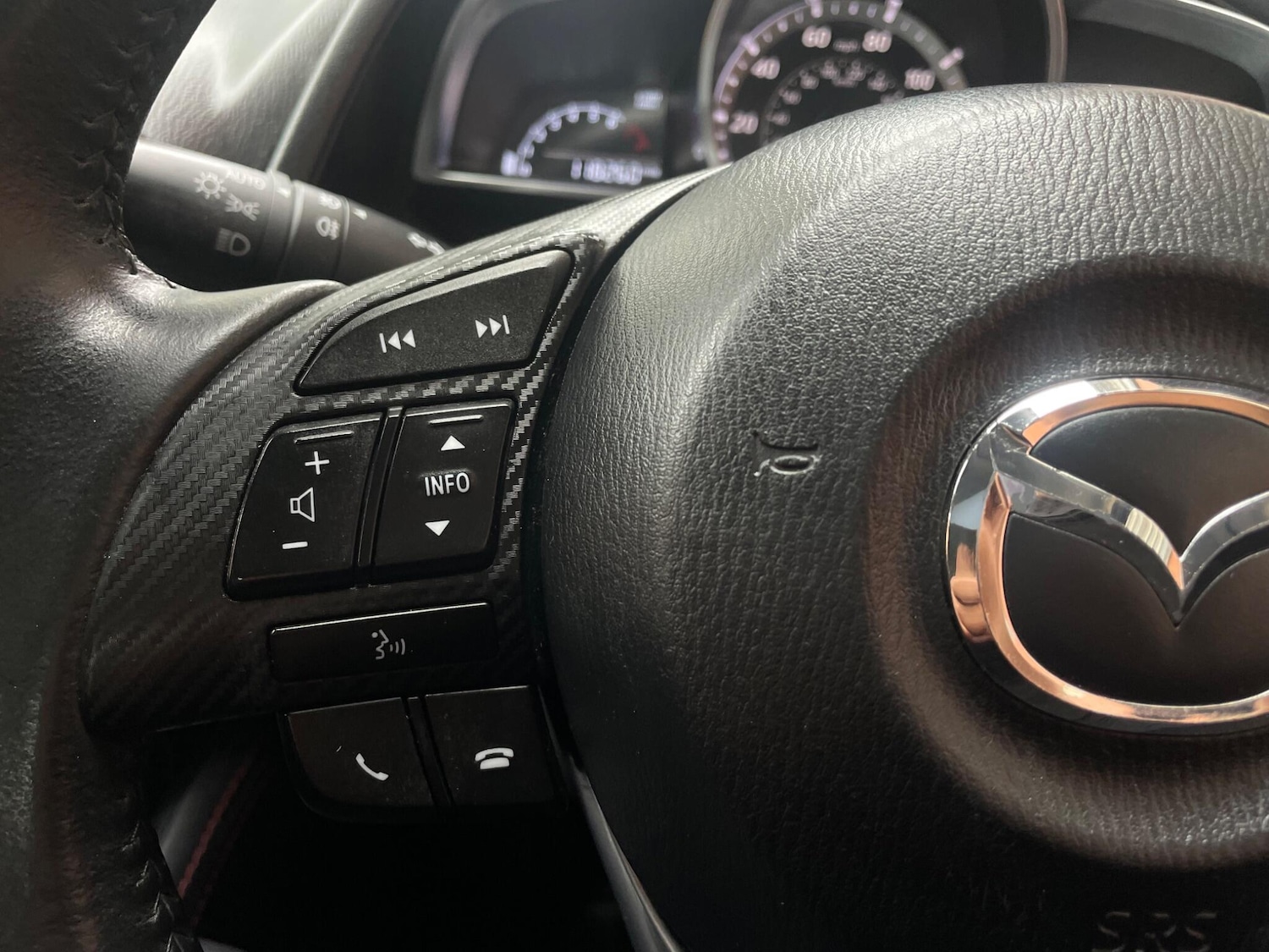 Used Mazda Mazda2 2017 for sale - 76201139: Photo 17