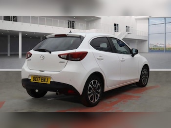 Used Mazda Mazda2 2017 for sale - 76201139: Photo