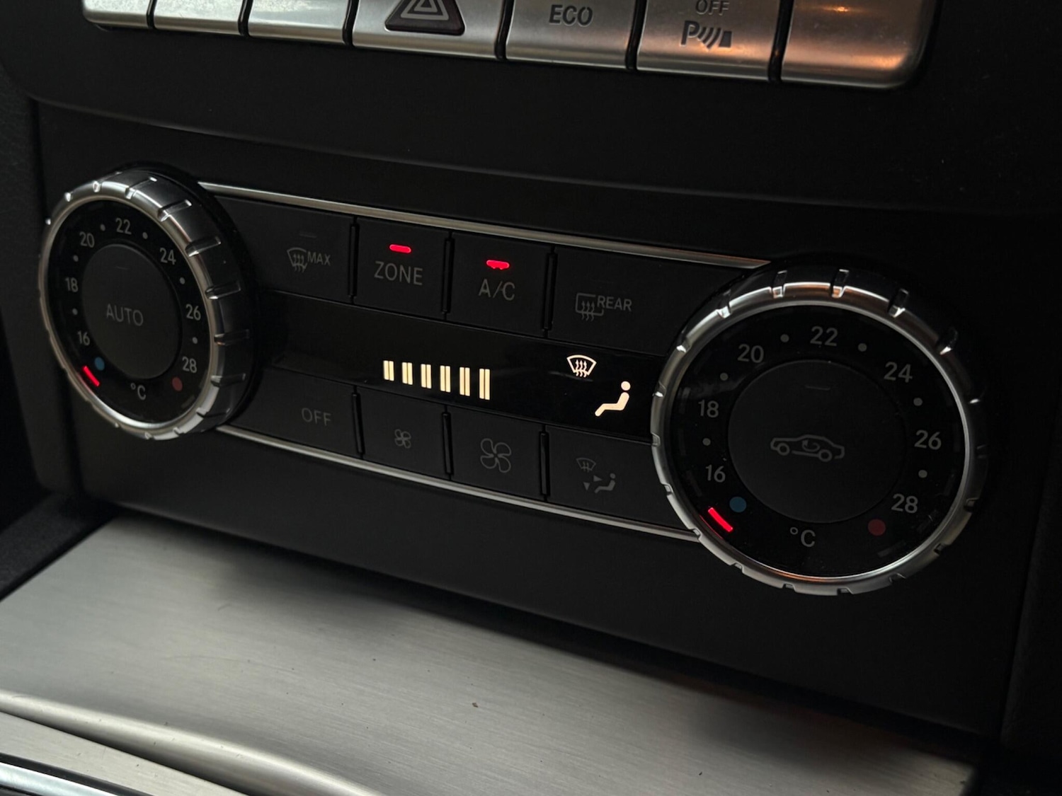 Used Mercedes-Benz C Class 2011 for sale - 77166816: Photo 45