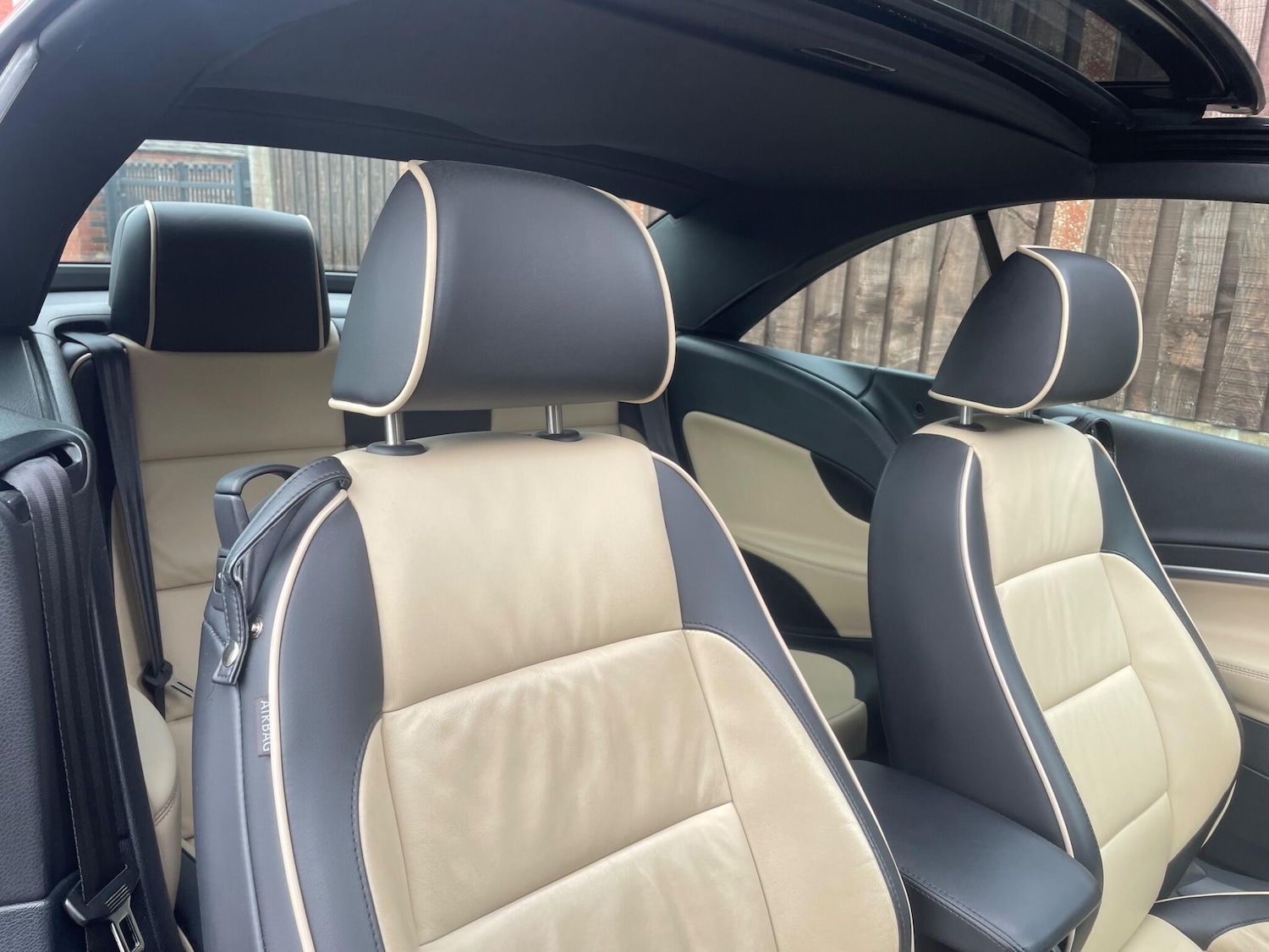 Used Volkswagen EOS 2011 for sale - 76997732: Photo 37