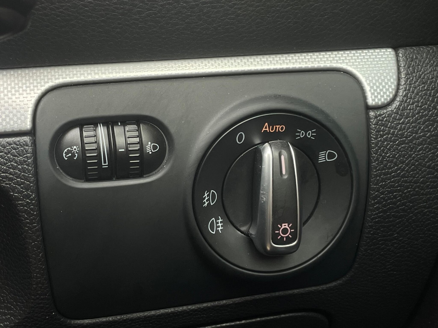 Used Volkswagen EOS 2011 for sale - 76997732: Photo 58