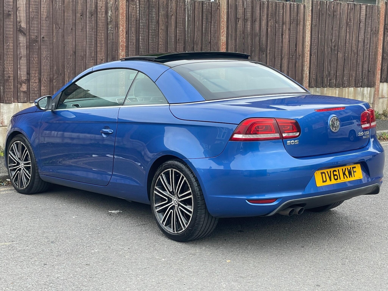 Used Volkswagen EOS 2011 for sale - 76997732: Photo 9