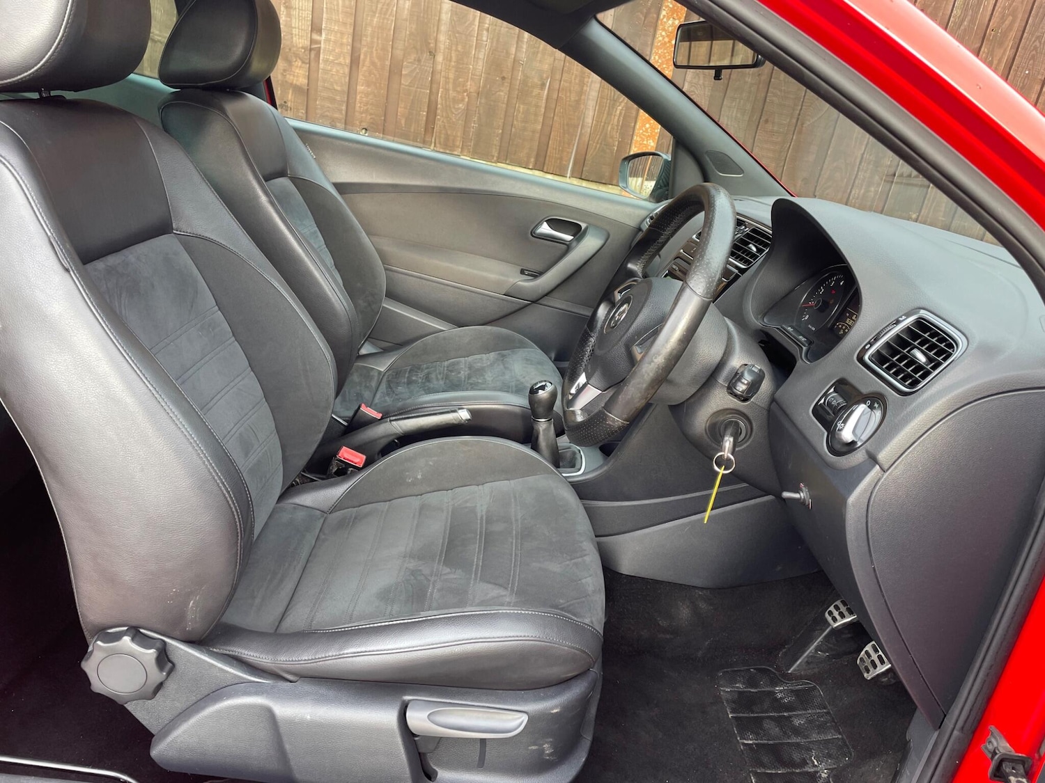 Used Volkswagen Polo 2013 for sale - 76214621: Photo 19