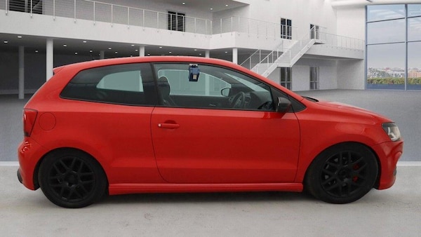 Used Volkswagen Polo 2013 for sale - 76214621: Photo 8