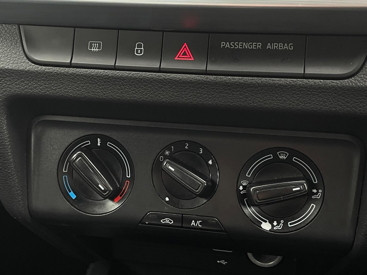 Used Skoda Fabia 2019 for sale - 76072436: Photo 43