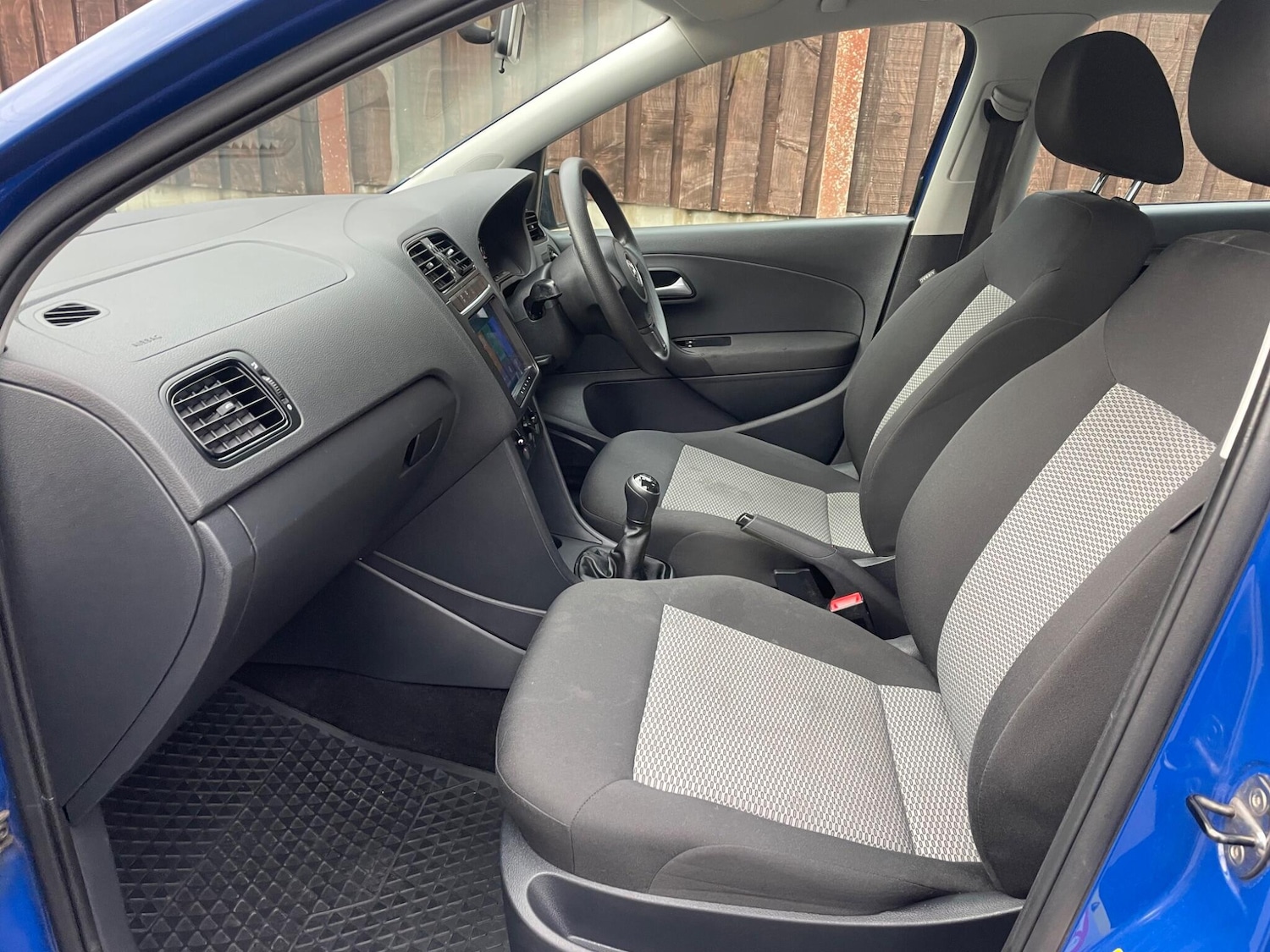 Used Volkswagen Polo 2013 for sale - 76472714: Photo 25