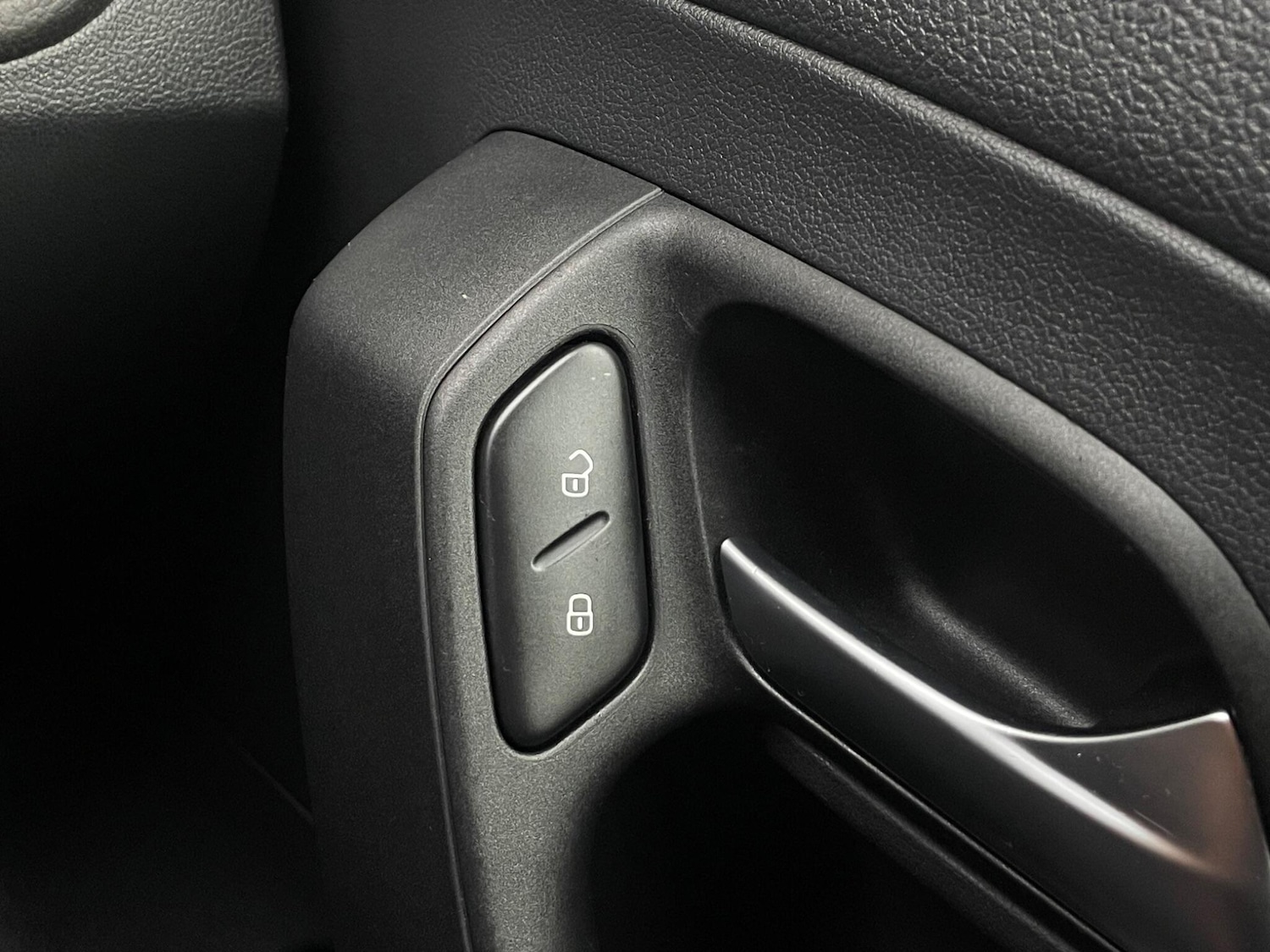 Used Volkswagen Polo 2013 for sale - 76472714: Photo 41