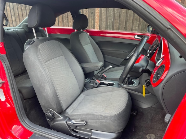 Used Volkswagen Beetle 2014 for sale - 75601284: Photo 30