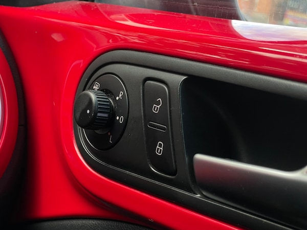 Used Volkswagen Beetle 2014 for sale - 75601284: Photo 51