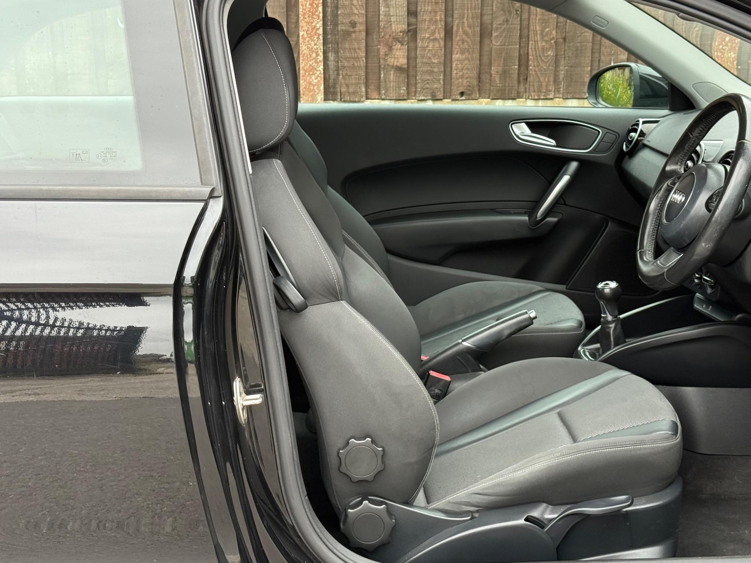 Used Audi A1 2011 for sale - 76987766: Photo 17