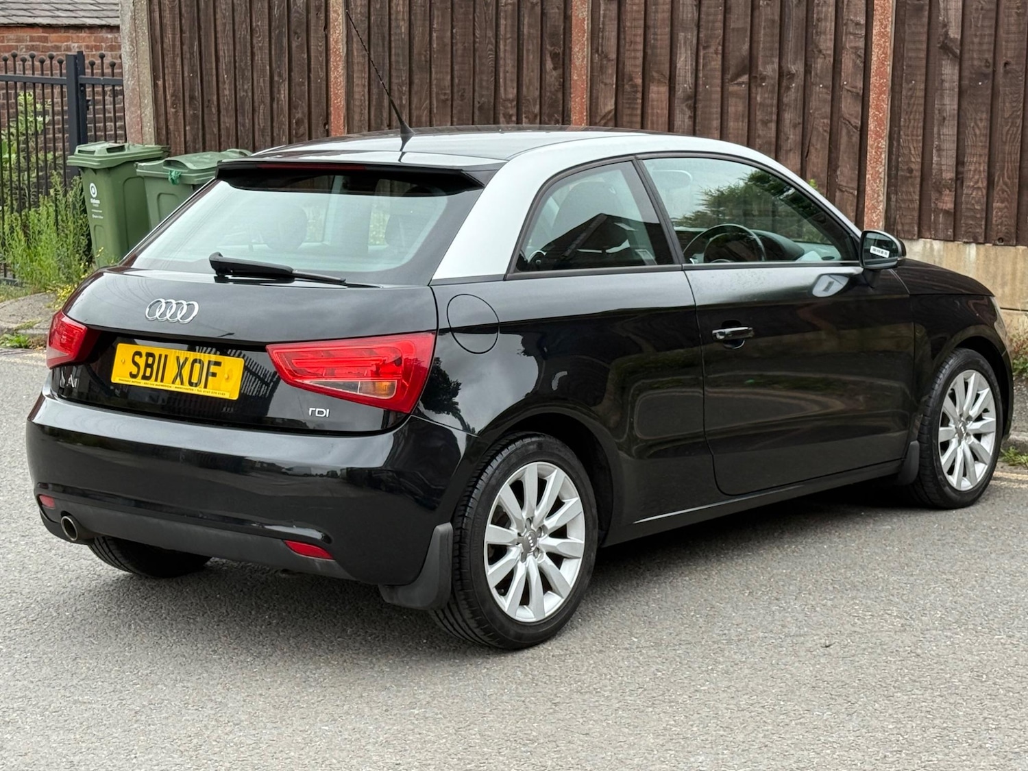 Used Audi A1 2011 for sale - 76987766: Photo 9